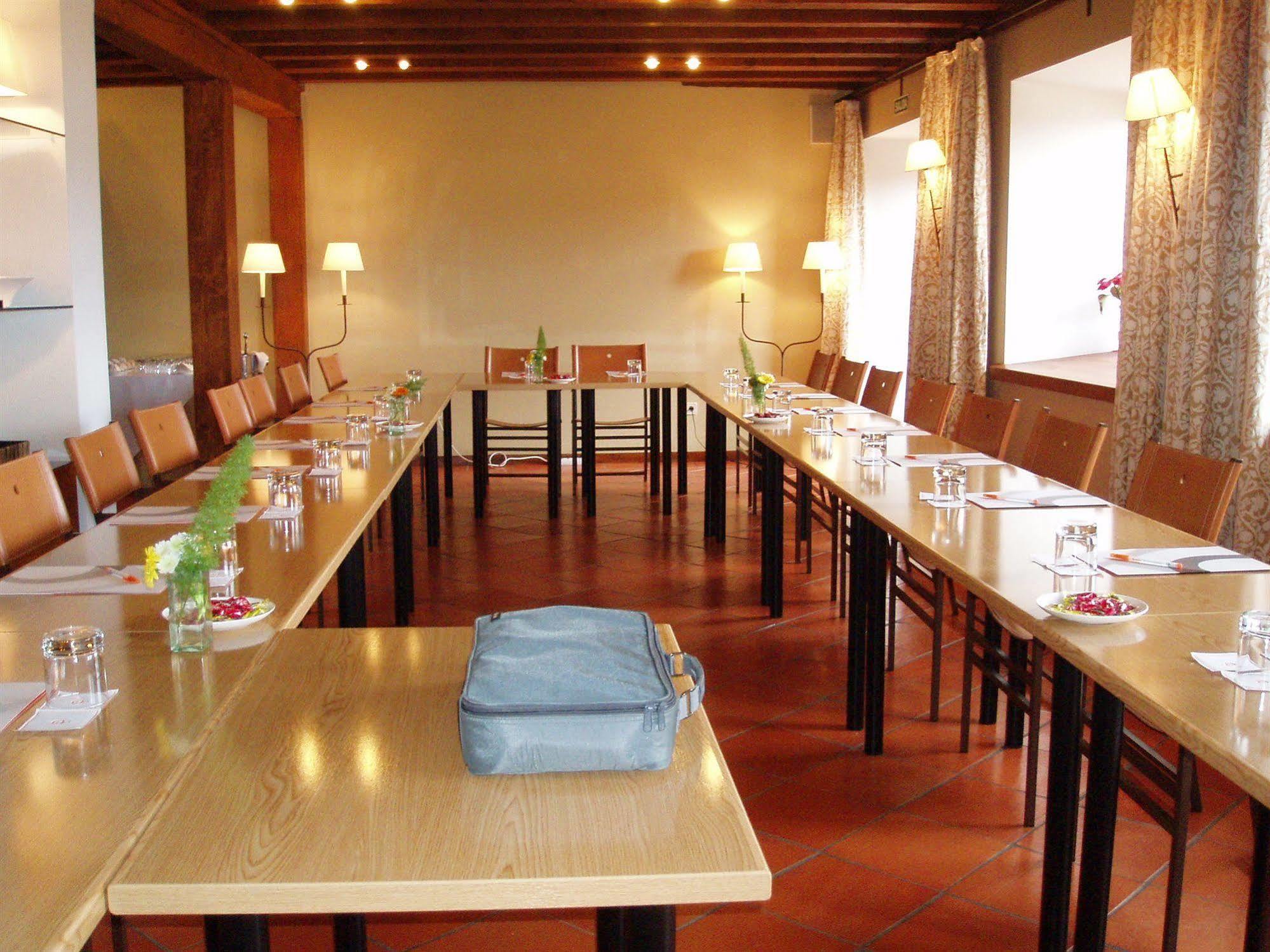 Hospederia De Santo Domingo Hotel Pedraza Екстериор снимка